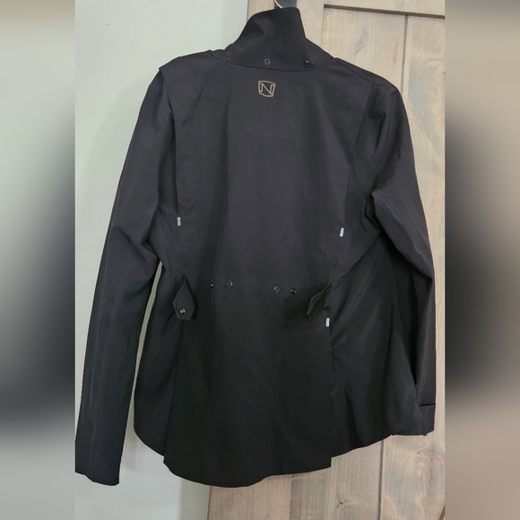 NOBLE Equestrian Pinnacle Jacket in black. Size Large - Picture 8 of 16